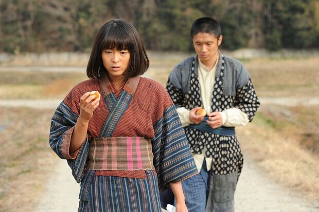 劇中劇『道』では、激動の時代を生き抜いた夫婦の生涯が描かれる