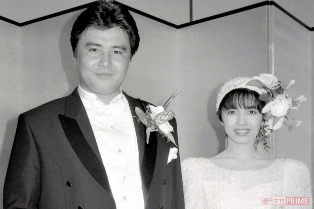 1987年、渡辺徹と榊原郁恵の結婚式。費用は3億円とも言われている（『週刊女性』写真班）