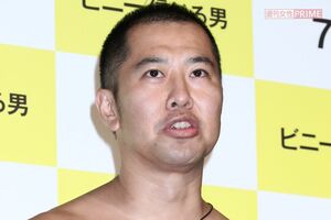 ホリエモンが認める芸人の１人、とにかく明るい安村