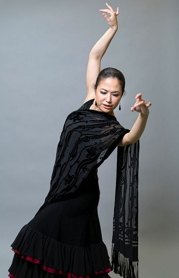 フラメンコダンサーの鍜地陽子さん（写真協力／KanaKondo）