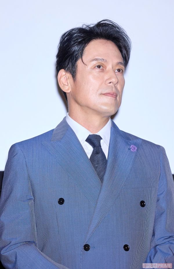 主演の山田純大。冷静沈着な新聞記者を演じた