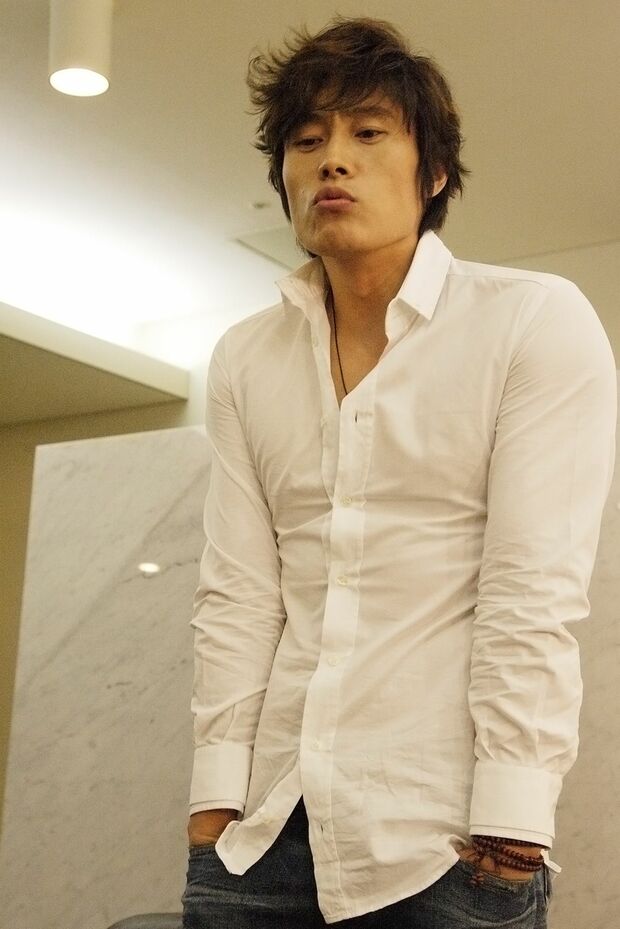 イ・ビョンホン