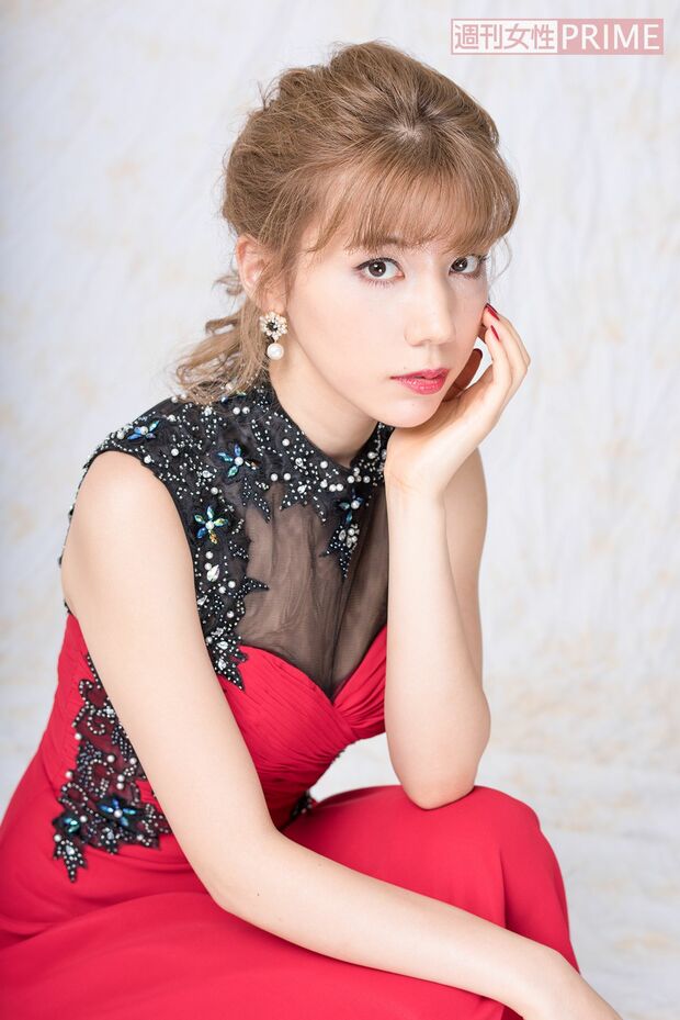 仲里依紗　撮影／高梨俊浩