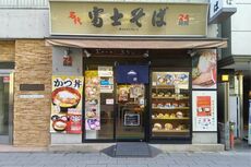 《インバウンド摩擦》富士そばの“張り紙騒動”で噴出『立ち食い文化』の行方「多くのお客様に…」運営が語った見解