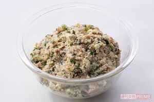 木綿豆腐の水けをしっかりきると水っぽくなりません。肉と豆腐がほぼ半々の割合でヘルシー。(撮影/廣瀬靖士)