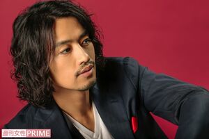 北川作品のファンだという斎藤工　撮影／佐藤靖彦