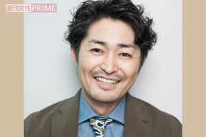 安田顕　撮影／高梨俊浩