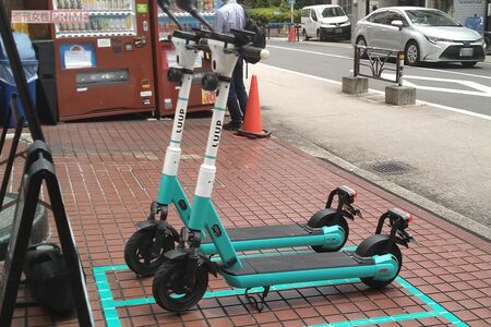 都内各所に設置された『LUUP』の電動キックボード専用ポート