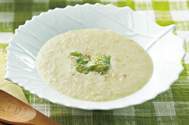 キャベツとじゃがいものスープ