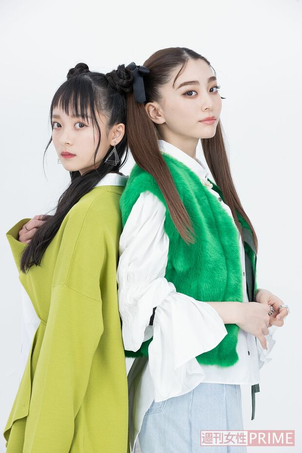 左から、金谷鞠杏（20）、宇井優良梨（17）　撮影／吉岡竜紀