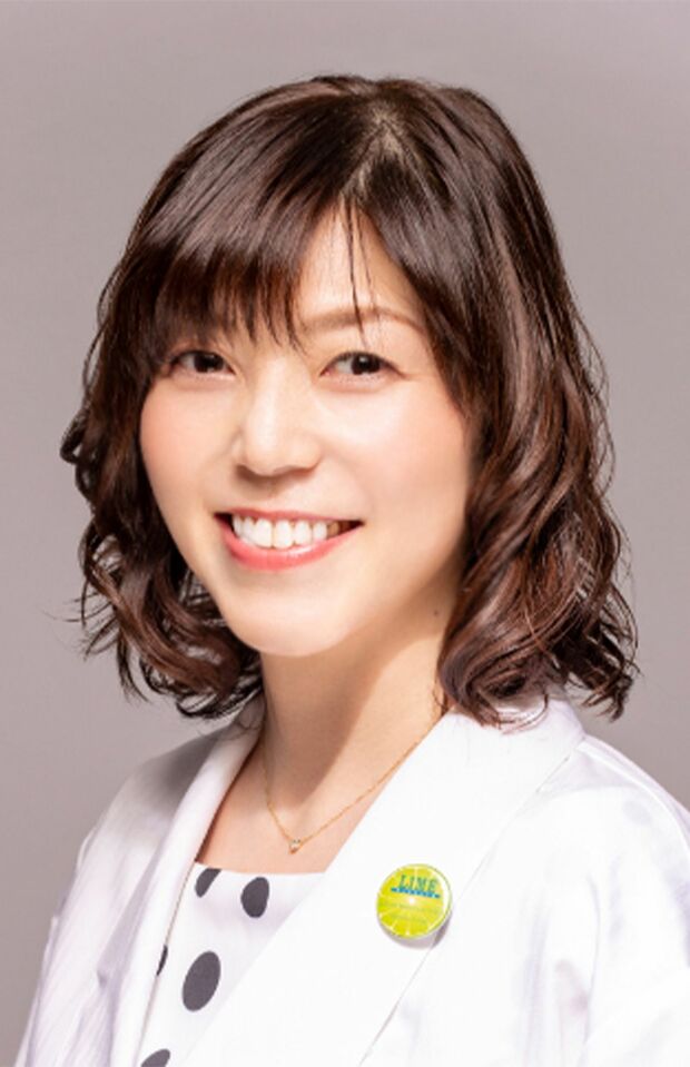 有田玲子先生●眼科医。ドライアイ専門医。「眼科医有田玲子先生のドライアイ診察室」という自身のYouTubeチャンネルでは、ドライアイや疲れ目の対処法を動画でわかりやすくレクチャー。