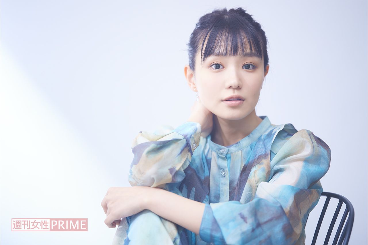 奈緒、新ドラマ『あなたがしてくれなくても』で“触れてこない夫”に悩む妻を熱演、語った「理想の結婚」と「30代でなりたい自分」 | 週刊女性PRIME