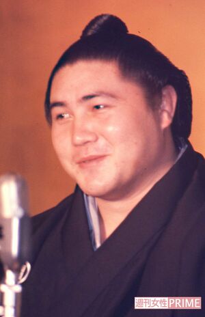 強さだけでなく甘いマスクも大人気だった大鵬