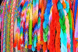 千羽鶴※画像はイメージです