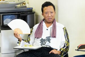 市川猿之助　金曜ナイトドラマ『最初はパー』（テレビ朝日系・毎週金曜夜11時15分～）より